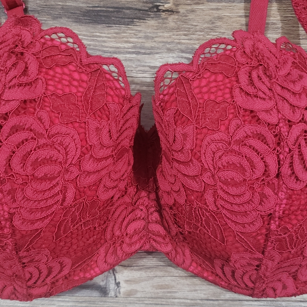 Adore Me Lace Red Bra 38dd